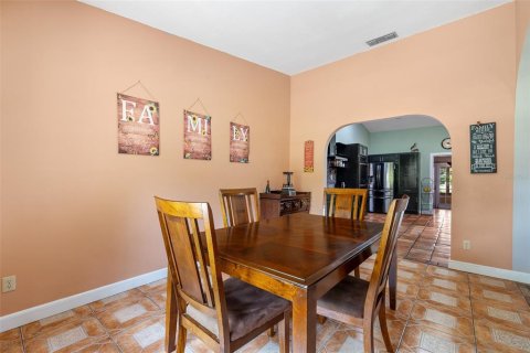 House in Kissimmee, Florida 5 bedrooms, 260.22 sq.m. № 1806882 - photo 17