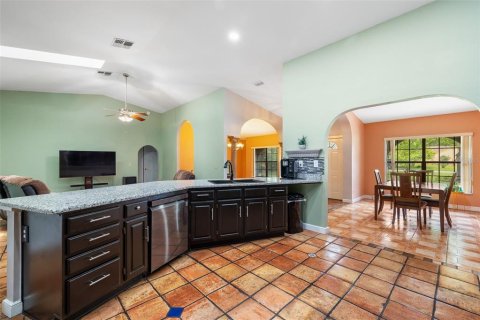 House in Kissimmee, Florida 5 bedrooms, 260.22 sq.m. № 1806882 - photo 20