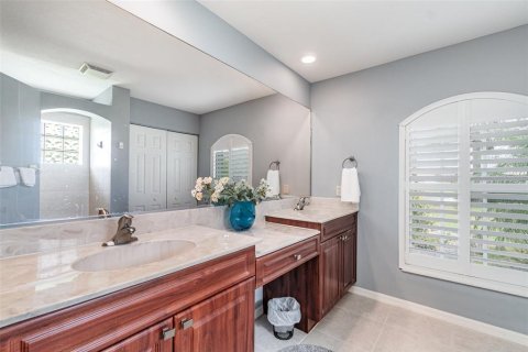 House in North Port, Florida 3 bedrooms, 184.13 sq.m. № 1769667 - photo 14