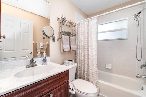House in North Port, Florida 3 bedrooms, 184.13 sq.m. № 1769667 - photo 17