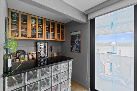 Купить кондоминиум в Холливуд, Флорида 2 спальни, 98.48м2, № 1798966 - фото 20