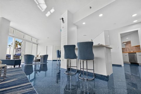 Condominio en venta en Sarasota, Florida, 3 dormitorios, 215.07 m2 № 2152359 - foto 8
