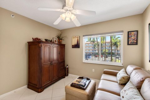 Condo in Boynton Beach, Florida, 3 bedrooms № 2146140 - photo 29