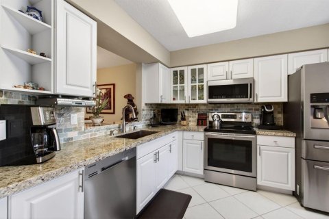 Condo in Boynton Beach, Florida, 3 bedrooms № 2146140 - photo 21