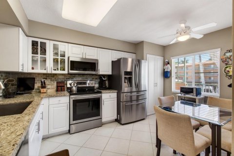 Condo in Boynton Beach, Florida, 3 bedrooms № 2146140 - photo 20