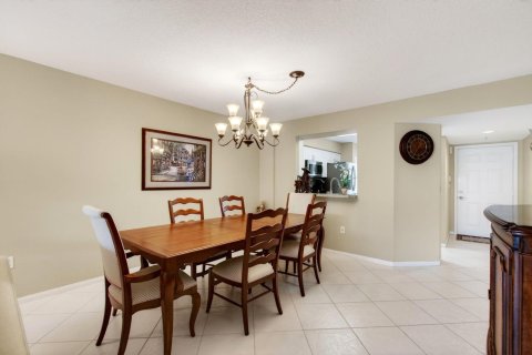 Condo in Boynton Beach, Florida, 3 bedrooms № 2146140 - photo 18