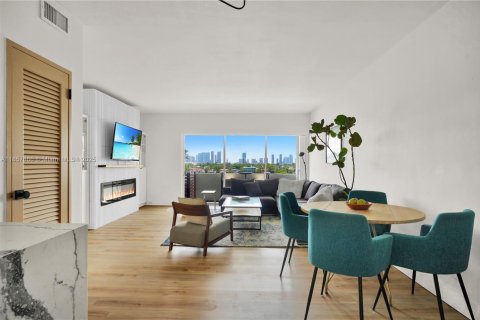 Купить кондоминиум в Майами-Бич, Флорида 1 спальня, 79.8м2, № 1882119 - фото 13