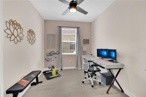 Casa en venta en Kissimmee, Florida, 4 dormitorios, 198.16 m2 № 1902530 - foto 17