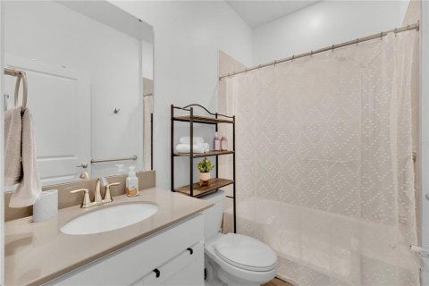 Casa en venta en Kissimmee, Florida, 4 dormitorios, 198.16 m2 № 1902530 - foto 19