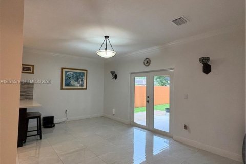 House in Homestead, Florida 5 bedrooms, 255.76 sq.m. № 2086382 - photo 4