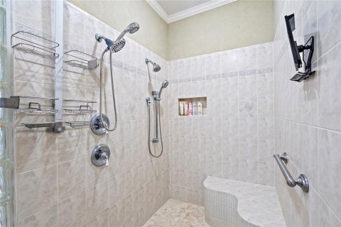 Townhouse in Tierra Verde, Florida 5 bedrooms, 441.29 sq.m. № 1614113 - photo 29