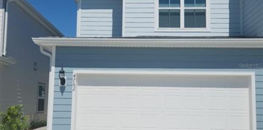 Adosado en Kissimmee, Florida 3 dormitorios, 165.55 m2 № 1658439