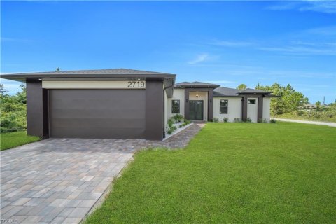 Casa en Lehigh Acres, Florida 4 dormitorios, 165.18 m2 № 2360707