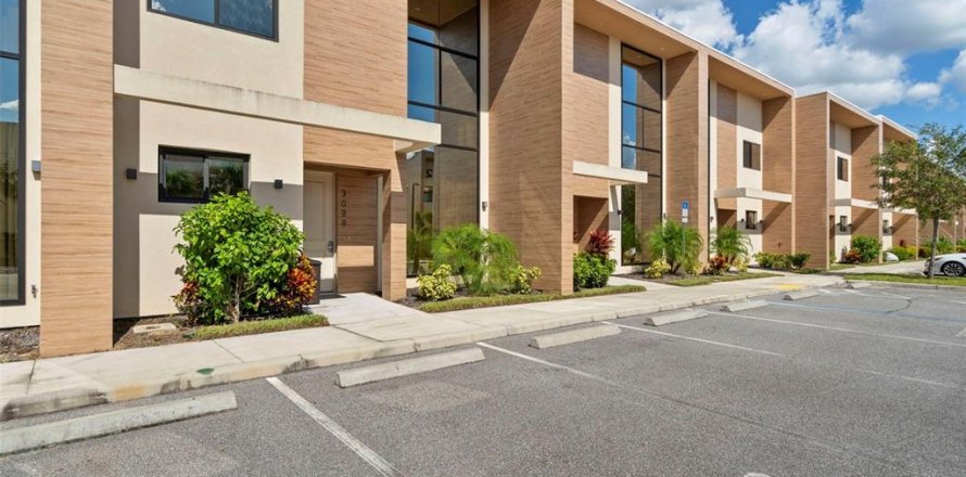 Townhouse in Kissimmee, Florida 3 bedrooms, 203.92 sq.m. № 2092978