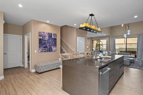 Townhouse in Kissimmee, Florida 3 bedrooms, 203.92 sq.m. № 2092978 - photo 8