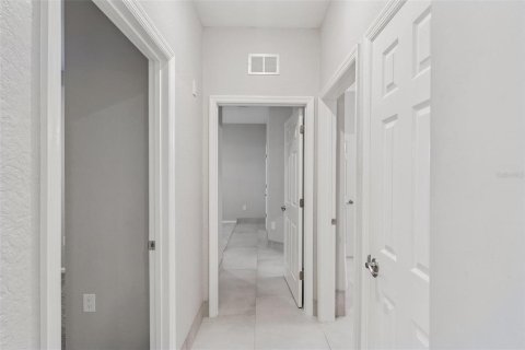 Copropriété à louer à Orlando, Floride: 3 chambres, 131.18 m2 № 2403541 - photo 22