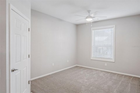 Copropriété à louer à Orlando, Floride: 3 chambres, 131.18 m2 № 2403541 - photo 12