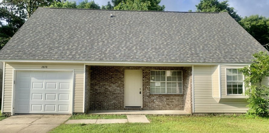 House in Crestview, Florida 3 bedrooms, 117.24 sq.m. № 562584