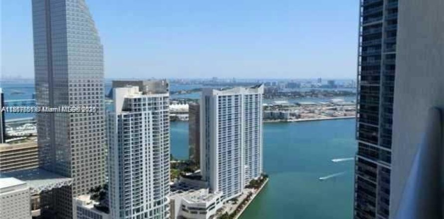 Condo in Miami, Florida, 1 bedroom  № 2017245