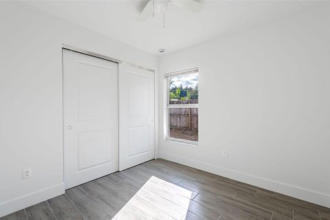 Villa ou maison à louer à Stuart, Floride: 2 chambres, 53.88 m2 № 2168861 - photo 10