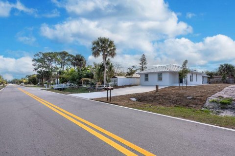 Villa ou maison à louer à Stuart, Floride: 2 chambres, 53.88 m2 № 2168861 - photo 18