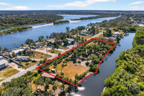 Terreno en venta en Ruskin, Florida № 2123698 - foto 22
