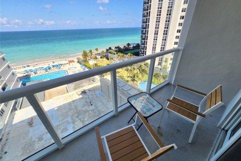 Copropriété à vendre à Sunny Isles Beach, Floride: 33.44 m2 № 1978217 - photo 7