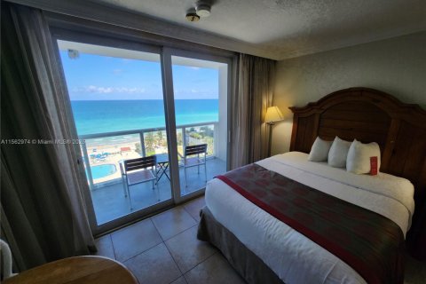 Copropriété à vendre à Sunny Isles Beach, Floride: 33.44 m2 № 1978217 - photo 1