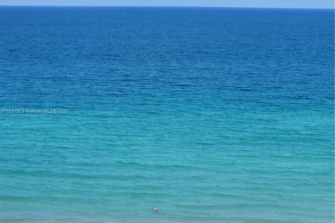 Copropriété à vendre à Sunny Isles Beach, Floride: 33.44 m2 № 1978217 - photo 19