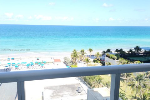 Copropriété à vendre à Sunny Isles Beach, Floride: 33.44 m2 № 1978217 - photo 8