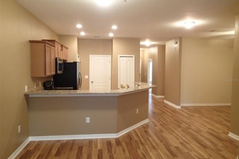 Adosado en alquiler en Zephyrhills, Florida, 2 dormitorios, 132.76 m2 № 1829908 - foto 3