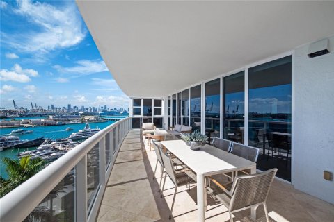 Copropriété à vendre à Miami Beach, Floride: 3 chambres, 188.03 m2 № 2368600 - photo 9