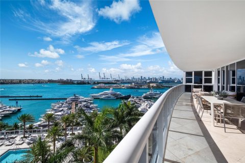 Condo à Miami Beach, Floride, 3 chambres № 2368600