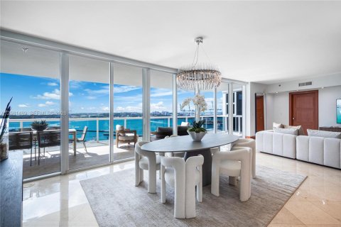 Copropriété à vendre à Miami Beach, Floride: 3 chambres, 188.03 m2 № 2368600 - photo 4