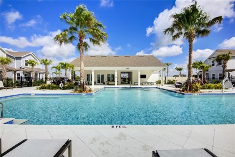 House in Lakewood Ranch, Florida 4 bedrooms, 186.36 sq.m. № 2109907 - photo 5