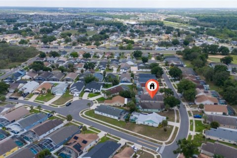 Villa ou maison à louer à Kissimmee, Floride: 4 chambres, 165.18 m2 № 1841857 - photo 6