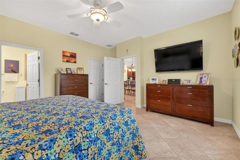 House in Ocala, Florida 3 bedrooms, 180.88 sq.m. № 1769261 - photo 24