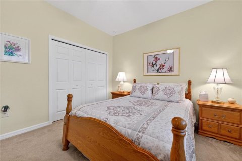 House in Ocala, Florida 3 bedrooms, 180.88 sq.m. № 1769261 - photo 10