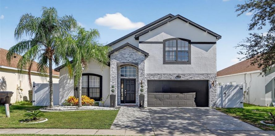 House in Kissimmee, Florida 5 bedrooms, 261.33 sq.m. № 2167409
