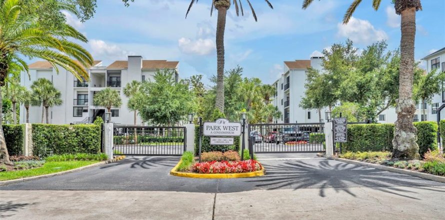 Condo in Winter Park, Florida, 3 bedrooms № 2131428