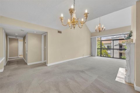 Condo in Winter Park, Florida, 3 bedrooms № 2131428 - photo 7