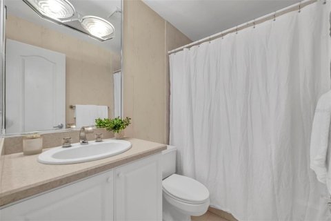 Condo in Winter Park, Florida, 3 bedrooms № 2131428 - photo 17