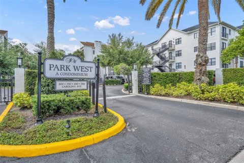 Condo in Winter Park, Florida, 3 bedrooms № 2131428 - photo 25