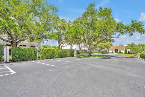 Condo in Winter Park, Florida, 3 bedrooms № 2131428 - photo 30