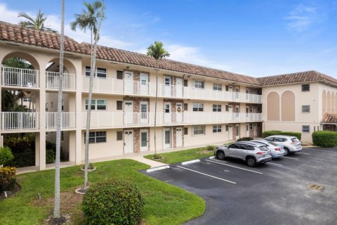 Condo in Boca Raton, Florida, 2 bedrooms  № 2392018 - photo 25