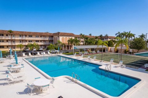 Condo in Boca Raton, Florida, 2 bedrooms  № 2392018 - photo 21
