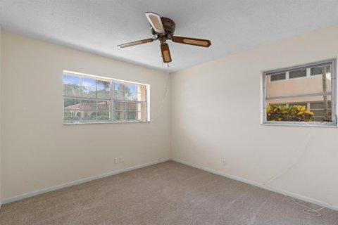 Condo in Boca Raton, Florida, 2 bedrooms  № 2392018 - photo 15