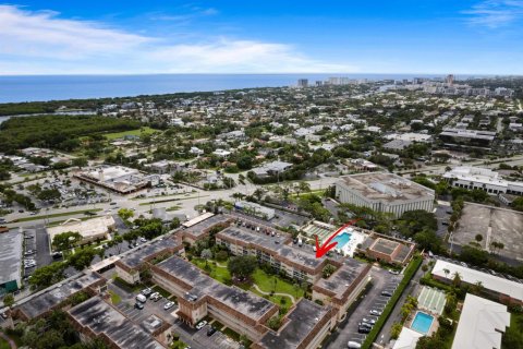 Condo in Boca Raton, Florida, 2 bedrooms  № 2392018 - photo 27