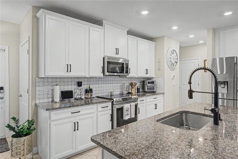 Villa ou maison à vendre à San Antonio, Floride: 2 chambres, 162.3 m2 № 2313436 - photo 17