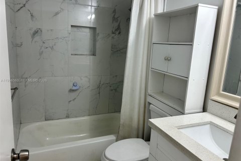 Condominio en venta en Fort Lauderdale, Florida, 2 dormitorios, 82.5 m2 № 2240381 - foto 9